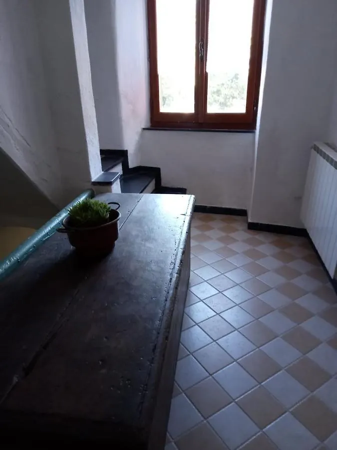 Appartamento In Dimora Tipica Montale  0*, Montale (Liguria) Italien